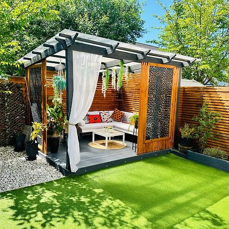 Meezee Pearl Double Bed Lodge With Free Parking Salford  Kültér fotó
